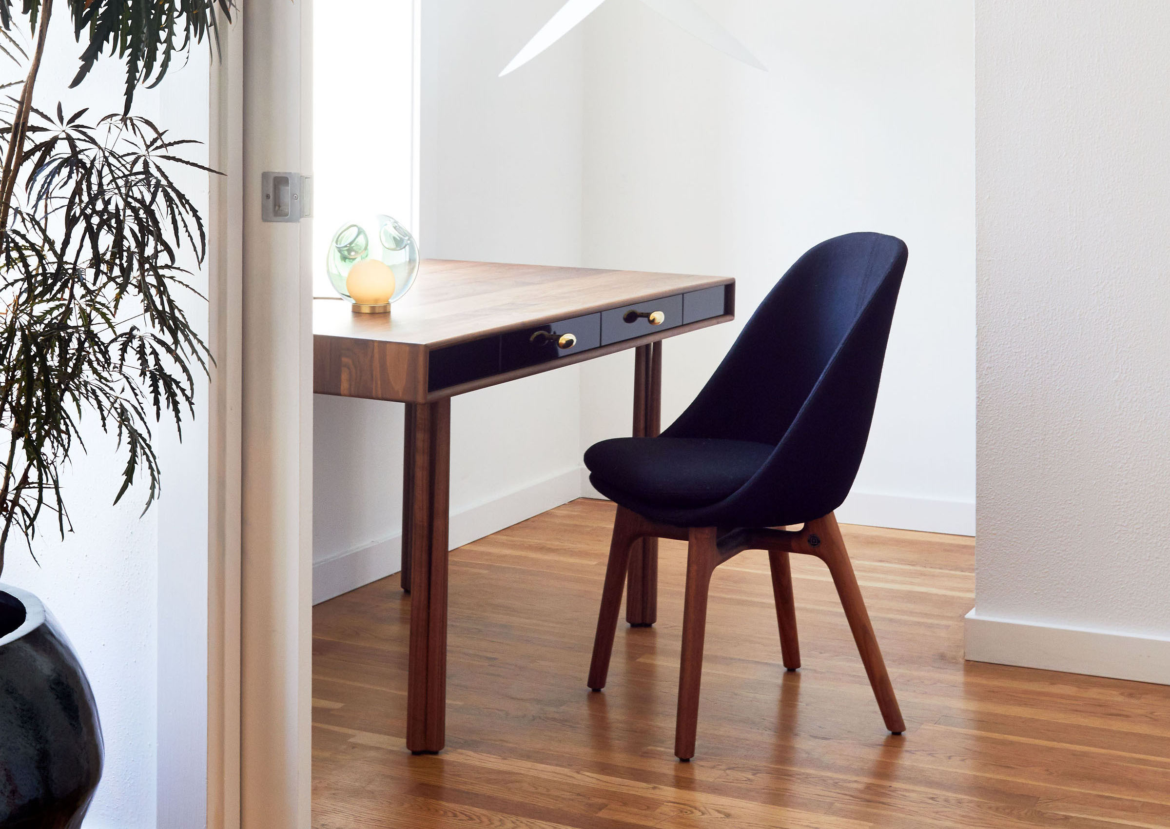 De La Espada & Neri and Hu - Solo Dining Chair